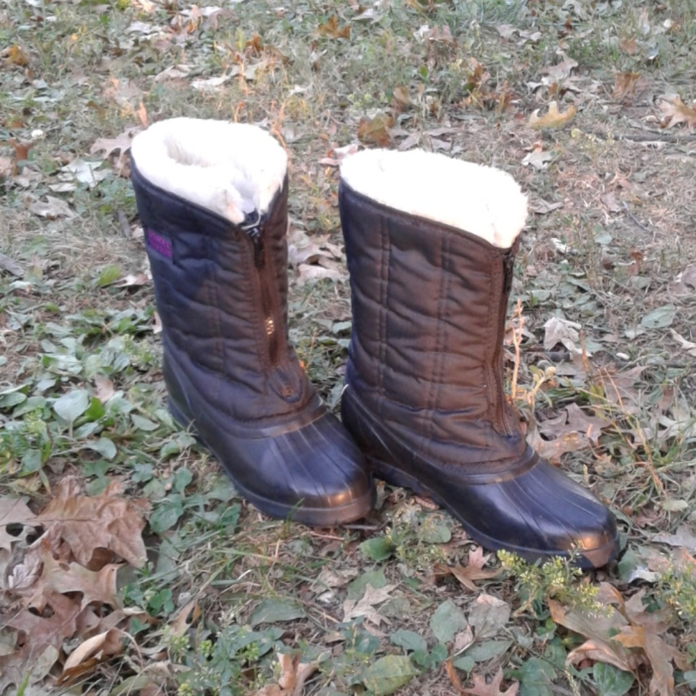 SOREL BOOTS, rain winter snow